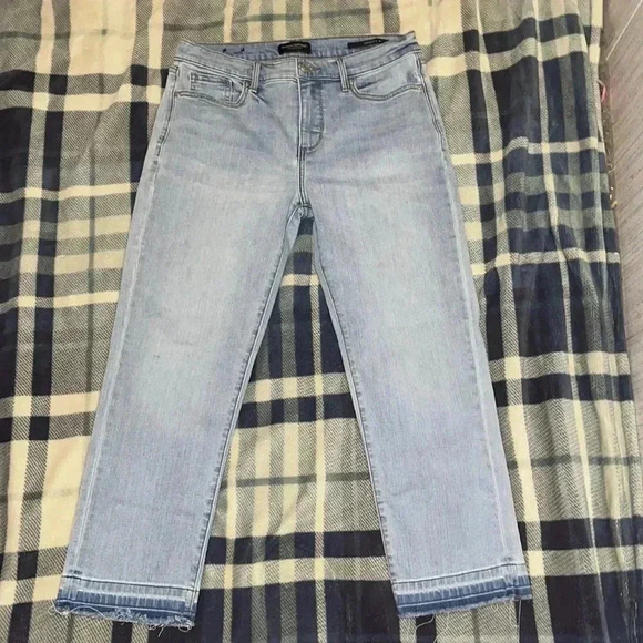 Women’s Banana Republic Jeans - Picture 1 of 5